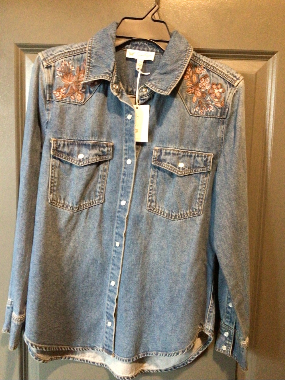 Jessica Simpson Medium Wash Blue Relaxed Denim Shirt Size XS